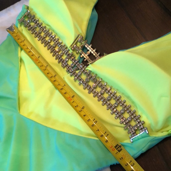 Moved Cache Halter Crystal Vintage Inspired Jeweled lined chiffon overlay gown - Picture 10 of 12